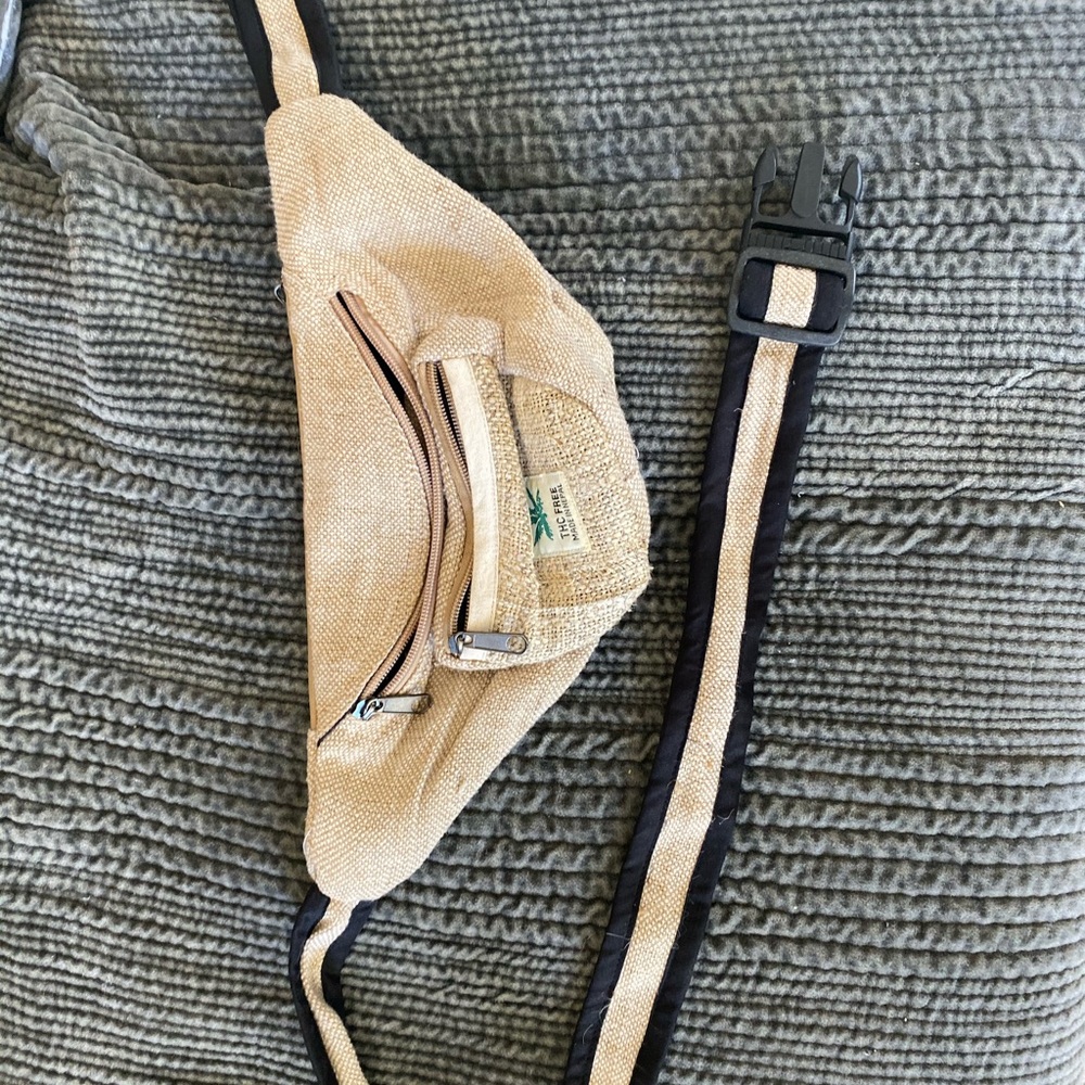 Hemp fanny pack
